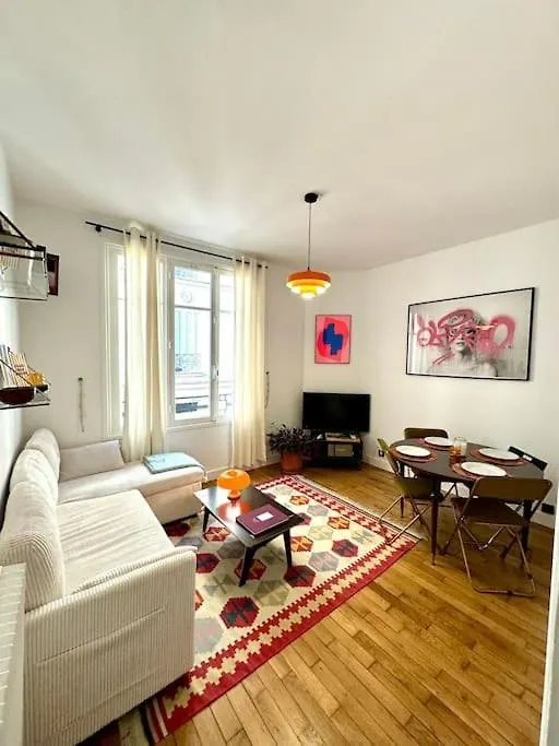Cosy Apartment Paris